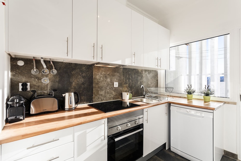 WHome Anjos Premium Apartment 8 48/50