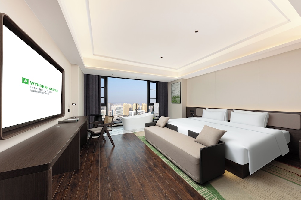 Vienna International Hotel Shanghai Pudong Huinan 15/50