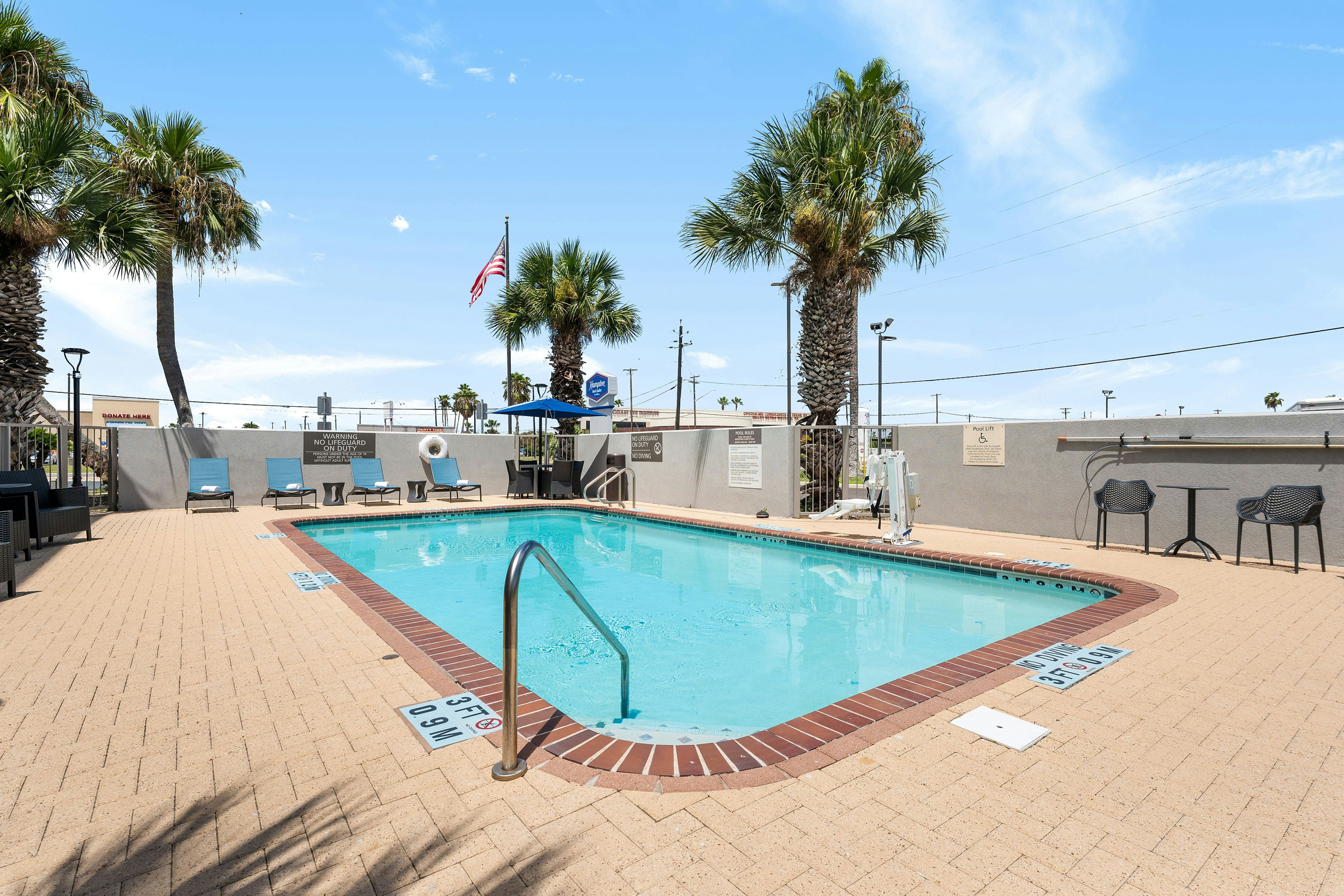 Hampton Inn And Suites Harlingen 41/42