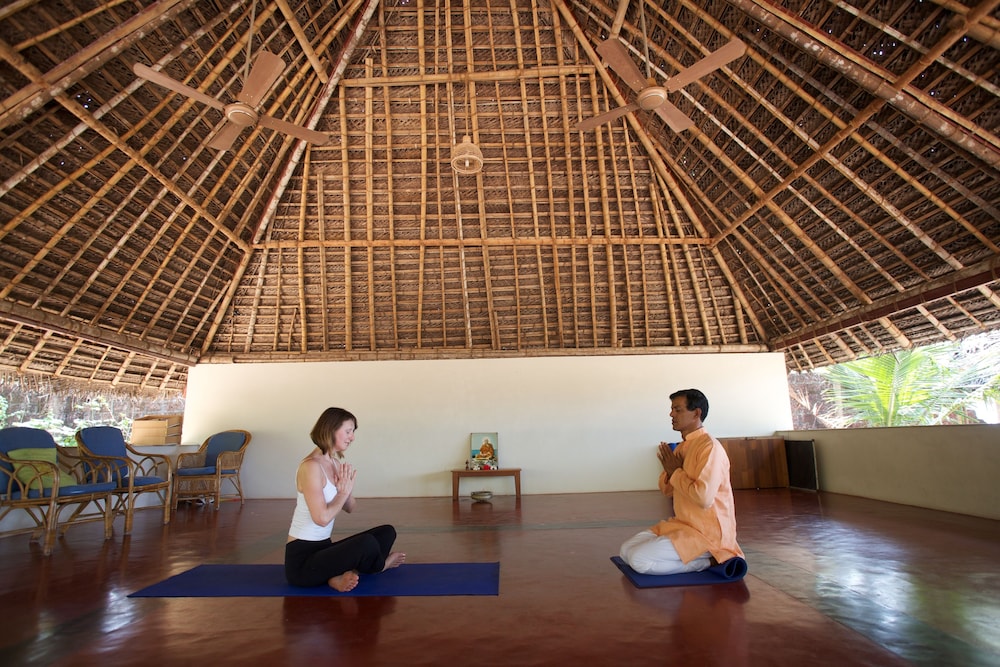 NEELESHWAR HERMITAGE 3/42