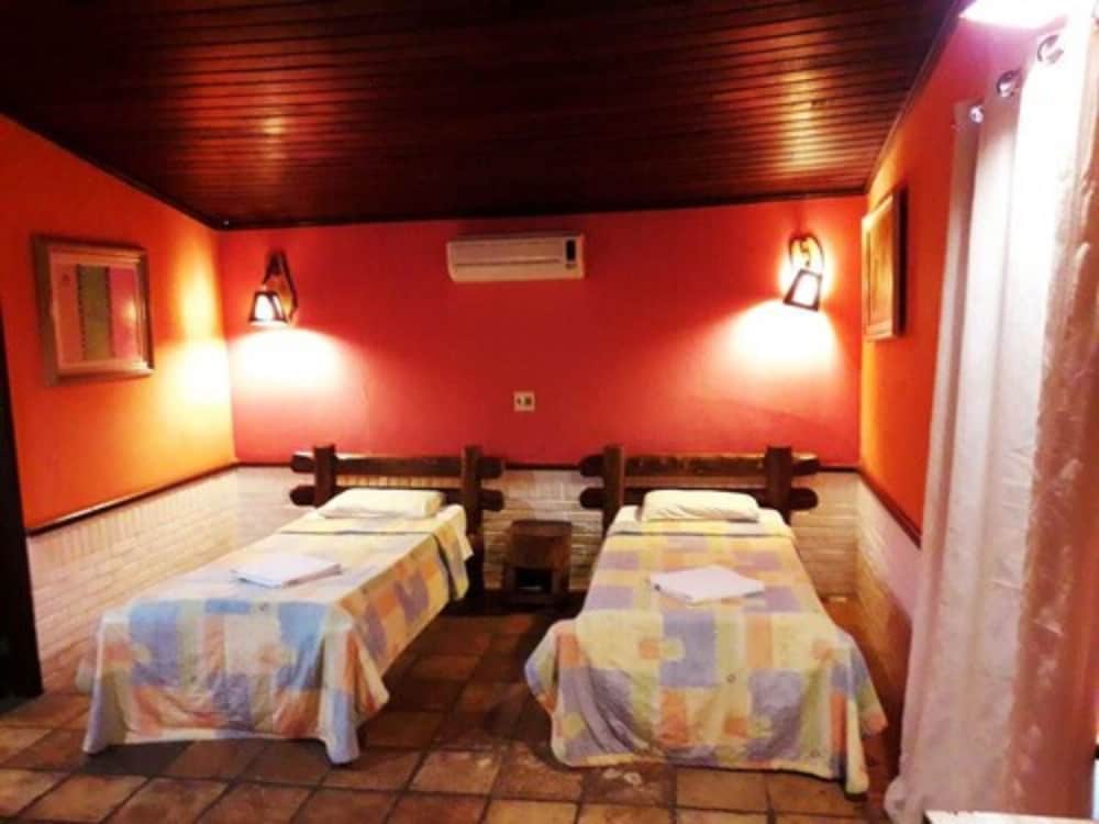 Hotel Marinas Resort 20/50