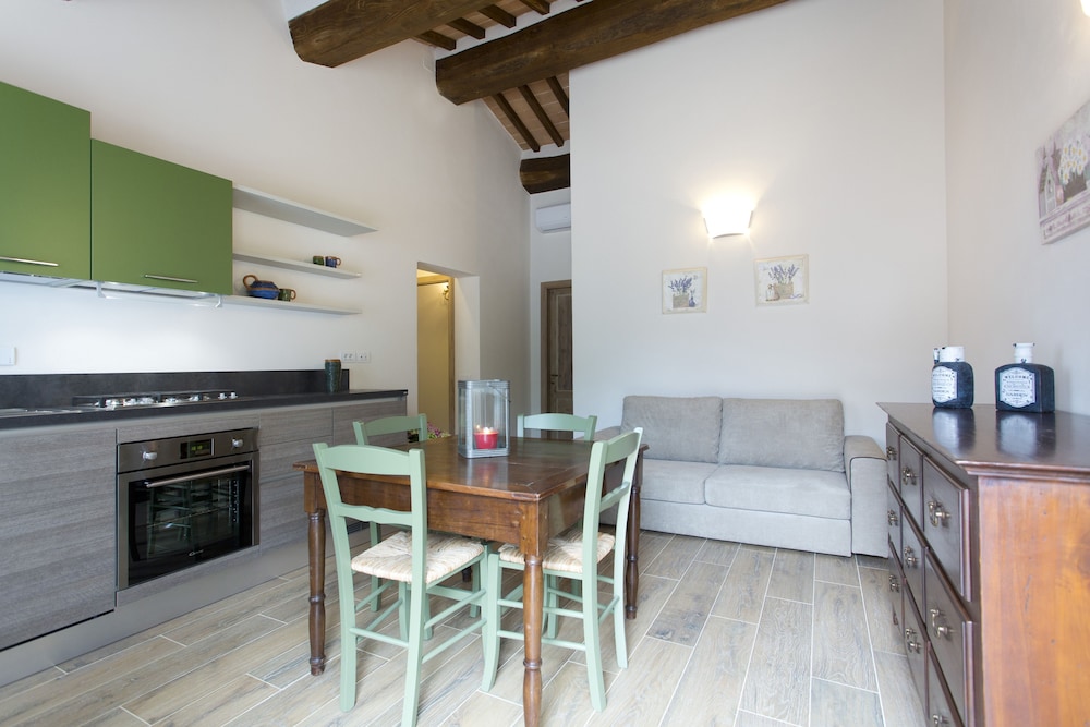 Agriturismo San Galgano 36/50