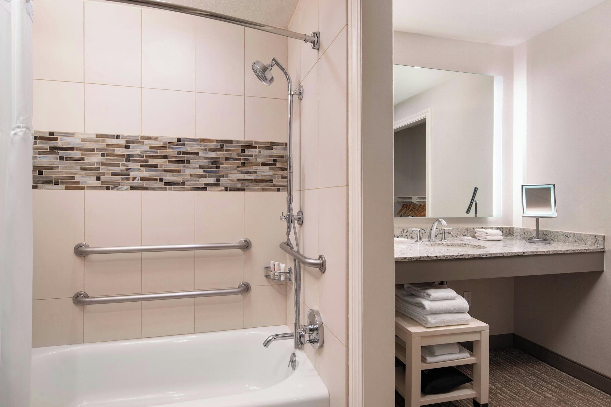 1 Bedroom, Executive, Suite, Bay View