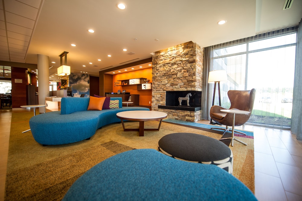 Fairfield Inn Suites Cambridge 9/42