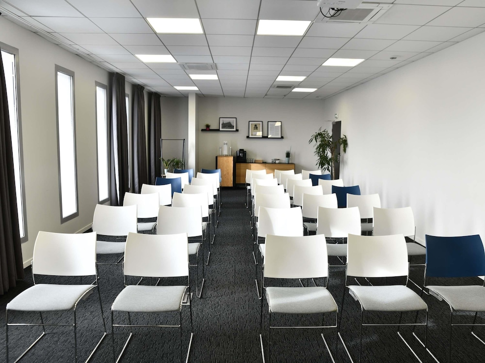 Mercure Lyon Genas Eurexpo 34/50