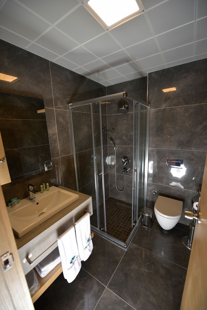 Hotel Derin Ma Sorgun 12/12