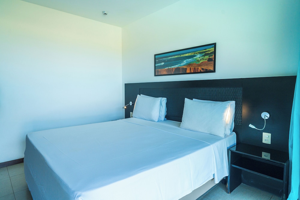 Dom Pedro Laguna Beach Resort & Golf by WAM Experience 22/80