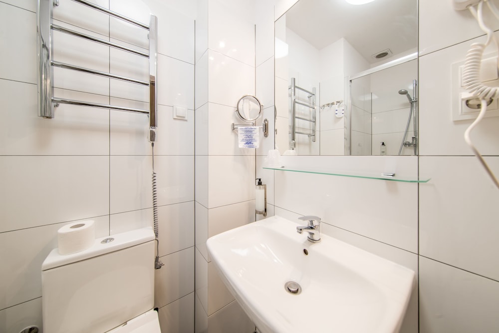 Lothus Hotel 14/45