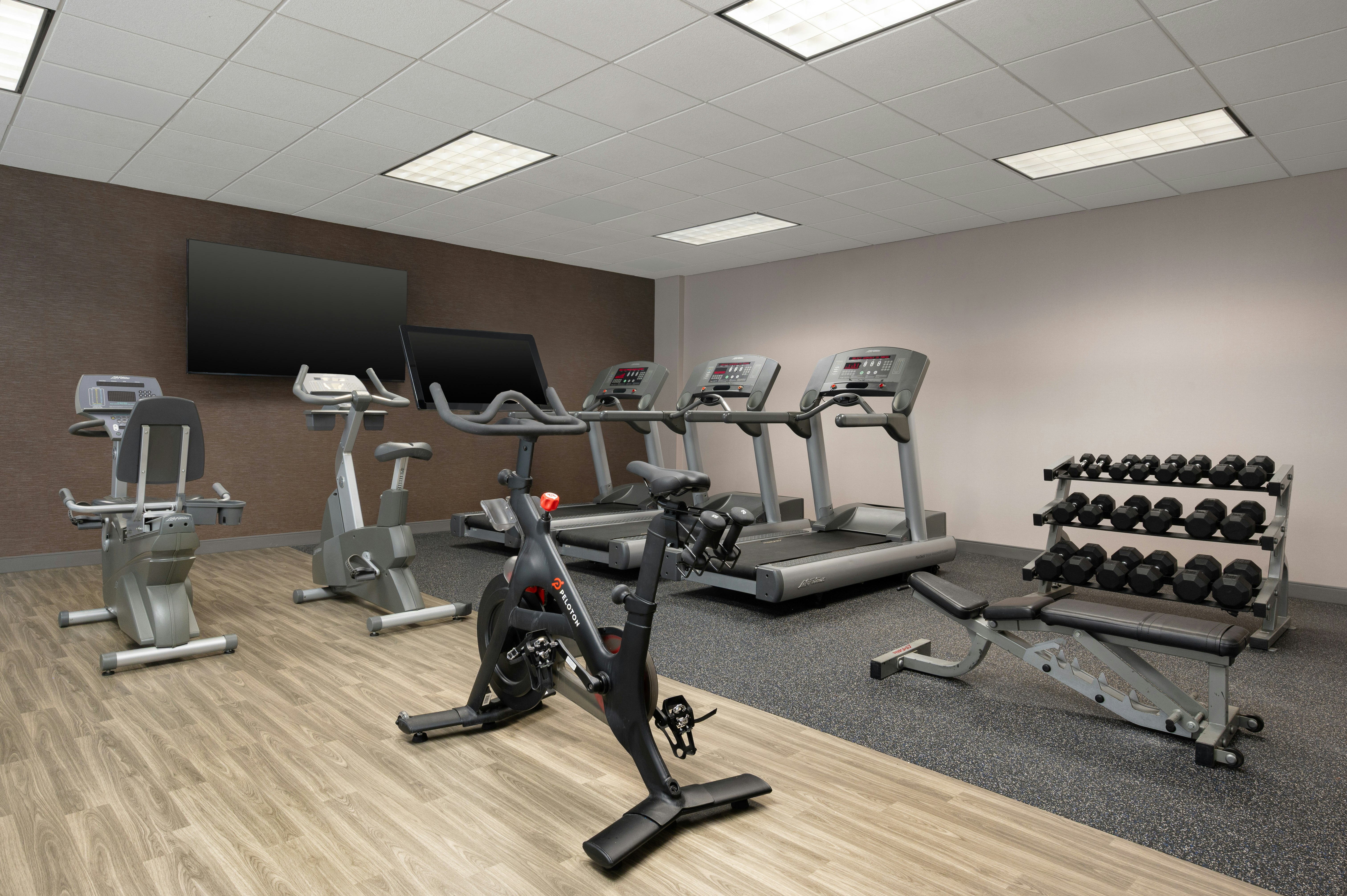 Hampton Inn and Suites Wilkes-Barre Scranton 13/34