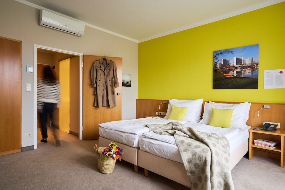Henriette Stadthotel 23/59