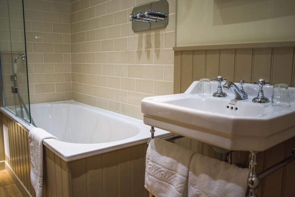 PENVENTON PARK HOTEL 28/42