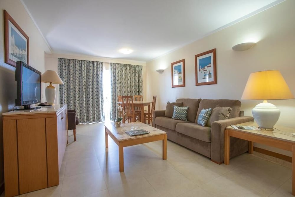Interpass VAU Hotel 31/50