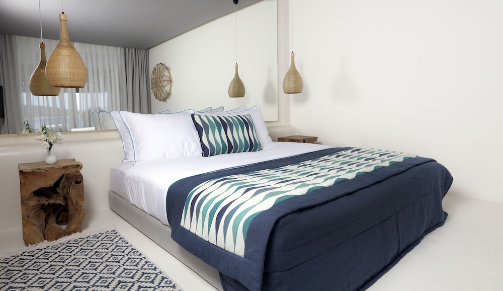 Design Plus Seya Beach Hotel 23/67