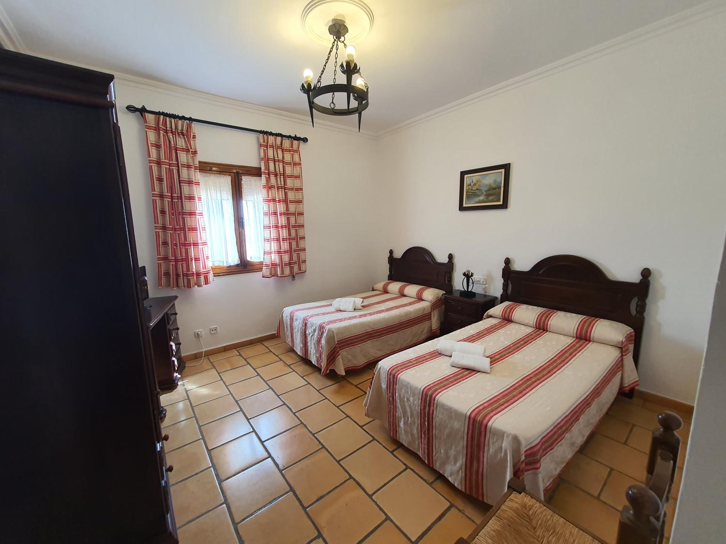 Hostal Venta Tomas 12/28