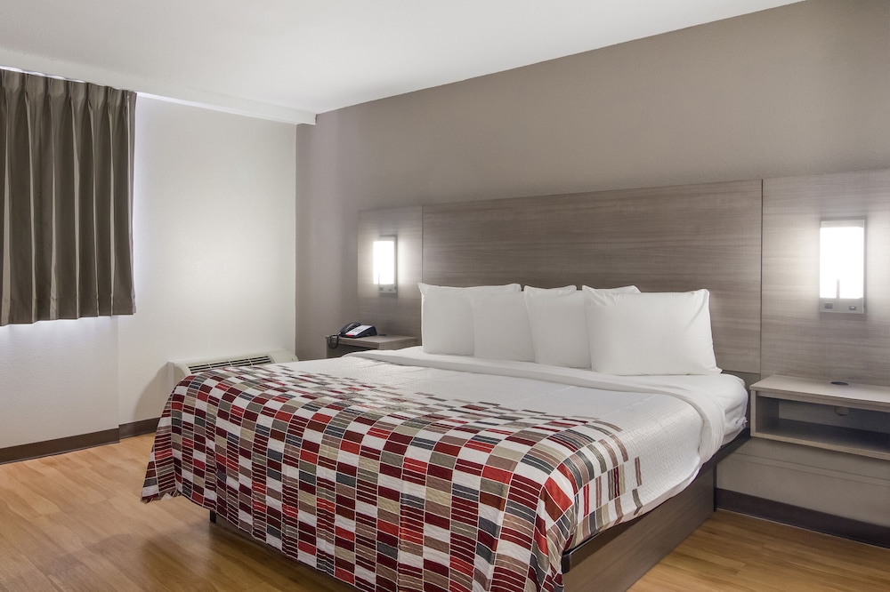 Red Roof Inn Suites Brunswick I 95 16/32