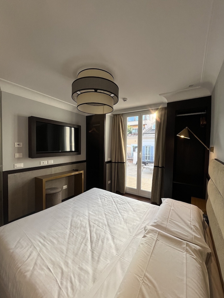 Relais Luxury Corso 12/56