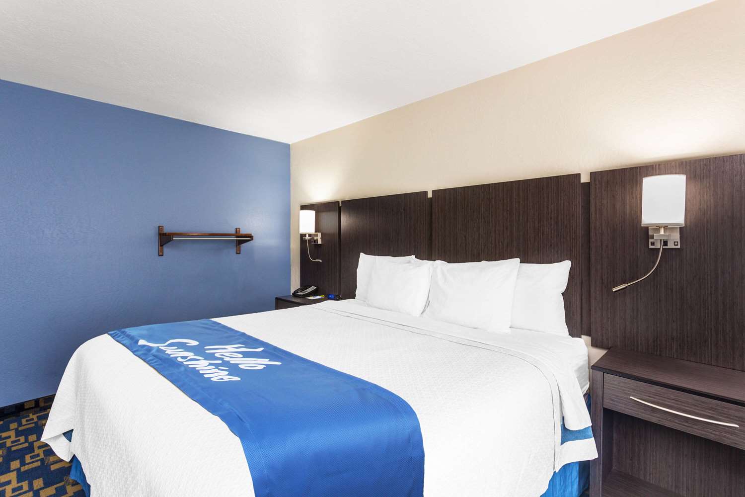 Days Inn & Suites by Wyndham East Flagstaff 13/36