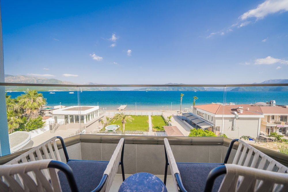 Premier Nergis Beach Hotel 42/50