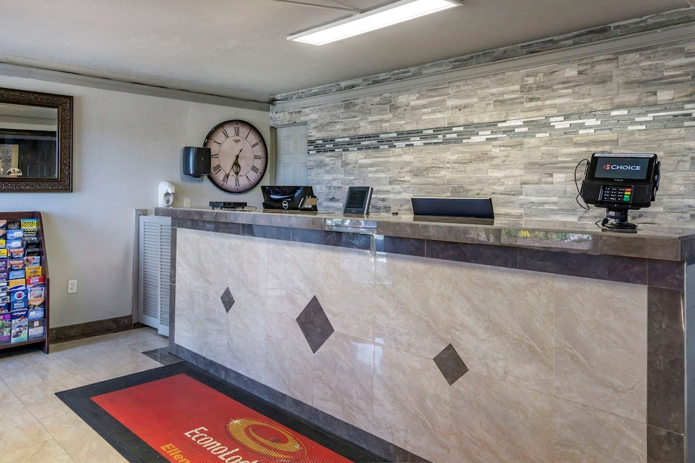Econo Lodge Ellensburg Near University 7/35