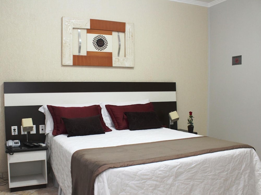 HOTEL ITAMARATY 11/51