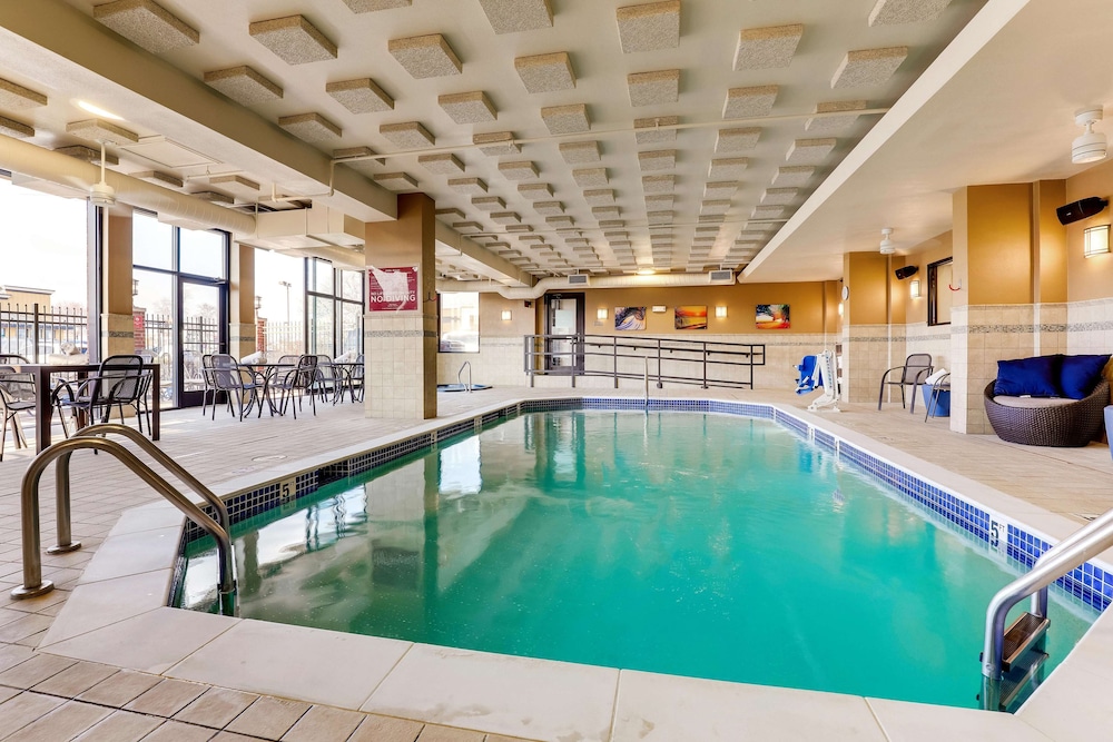 Drury Inn and Suites St Louis St Peters 28/50