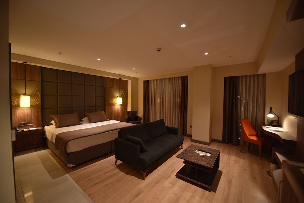New Karaman Hotel 8/47