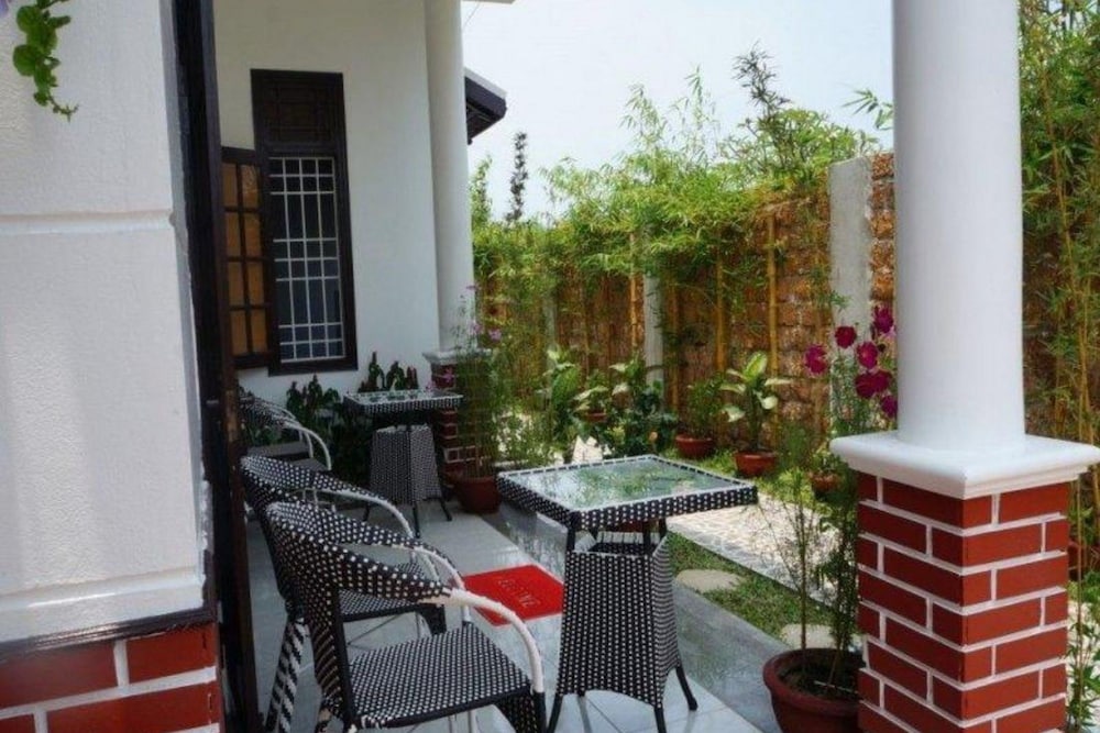 Red House Homestay 56/70