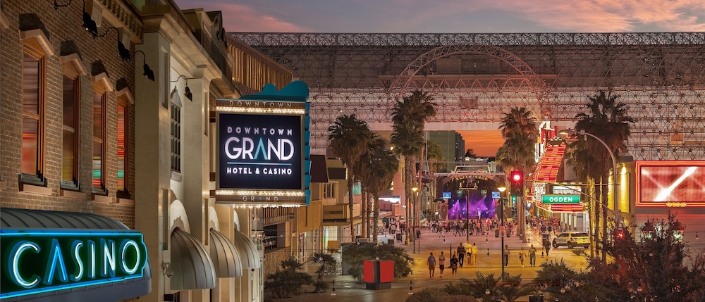 Downtown Grand Las Vegas 4/50