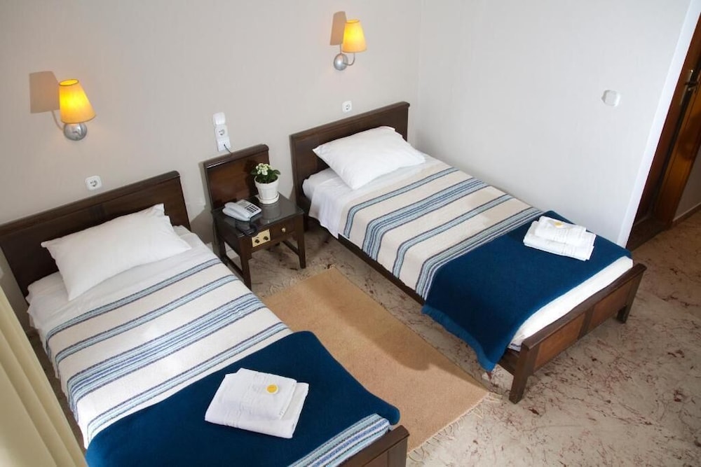 Peli Hotel 17/50