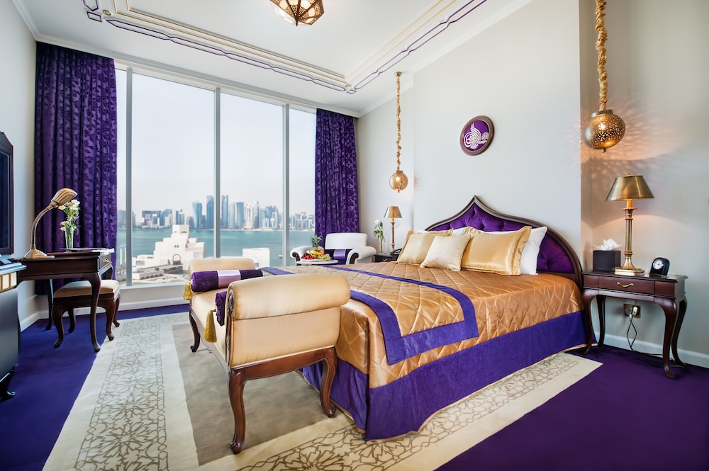 Saraya Corniche Hotel 20/83