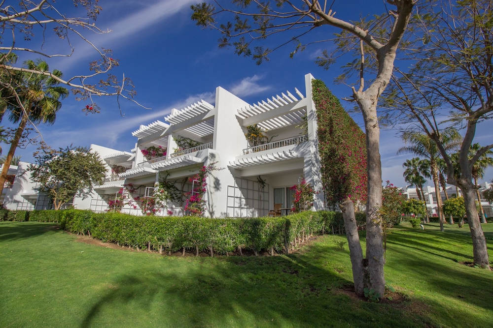 Royal Monte Carlo Resort - Adults Only 66/75