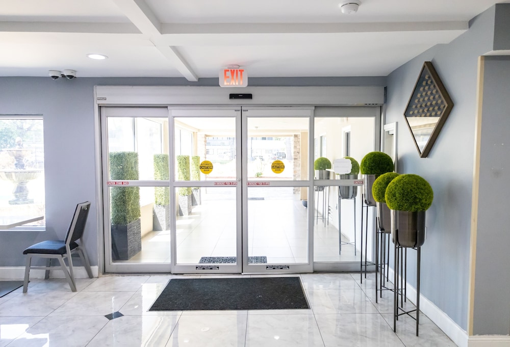 Baymont by Wyndham College Park Atlanta Airport South 30/50