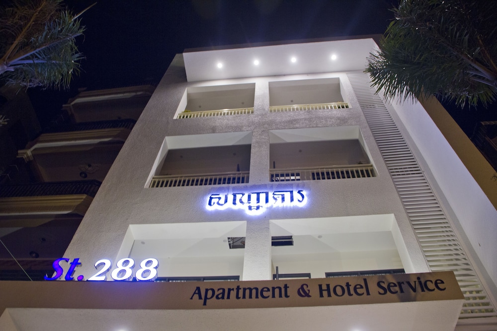 St. 288 Hotel Apartment &amp; Hotel Service 2/28