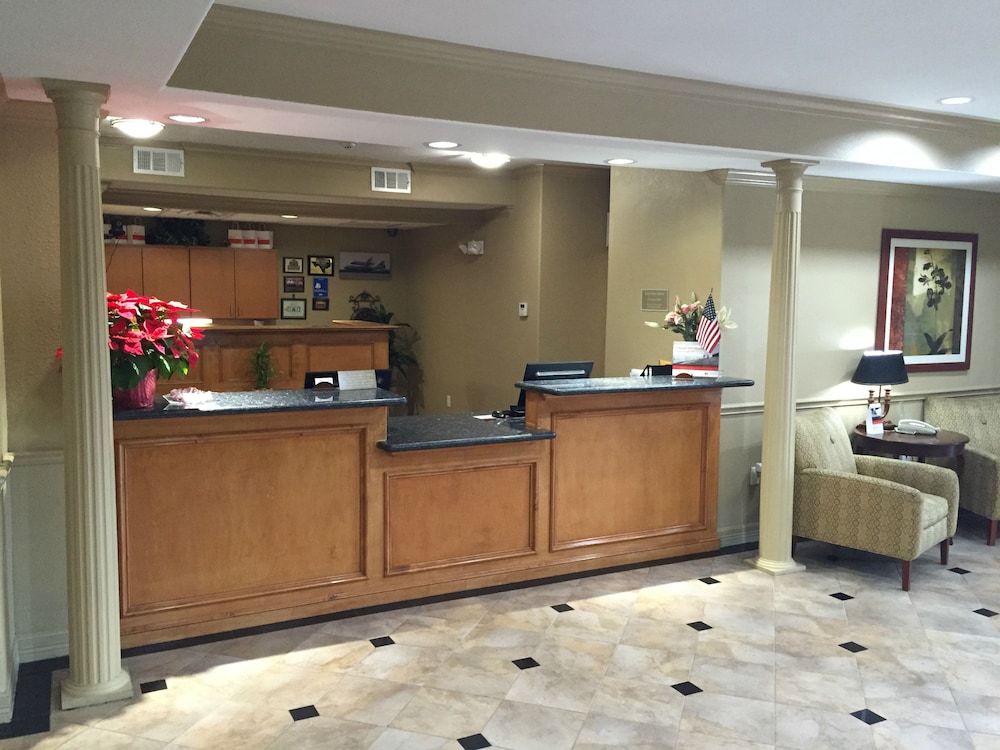 Candlewood Suites La Porte 6/40