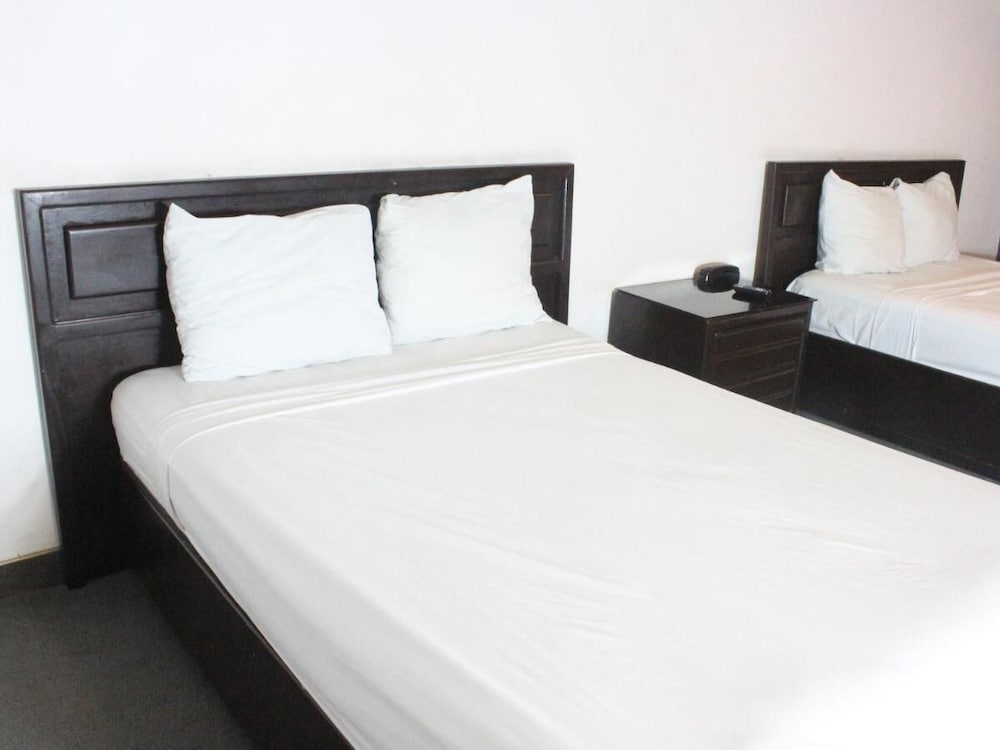 HOTEL FIESTA TIJUANA 19/52
