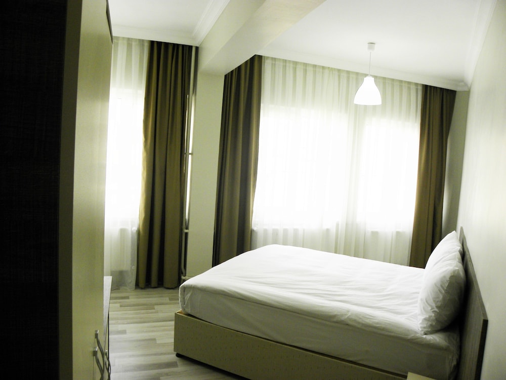Deda Thermal Hotel 8/28