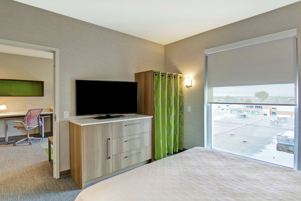Home2 Suites By Hilton Montreal Dorval 20/68