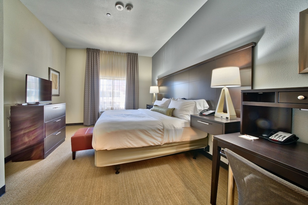 STAYBRIDGE SUITES LUBBOCK SOUTH 11/61