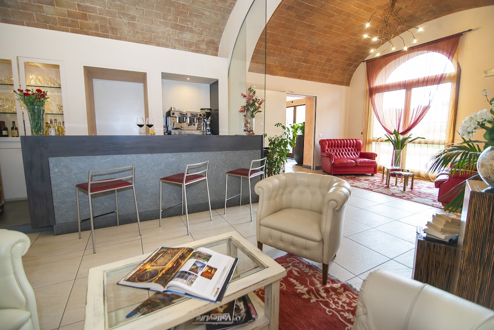 Hotel La Colonna 8/60