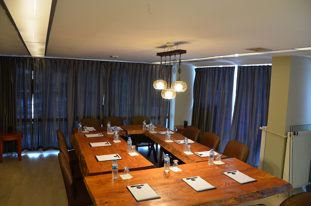 Grand Park Hotel Corlu 49/60