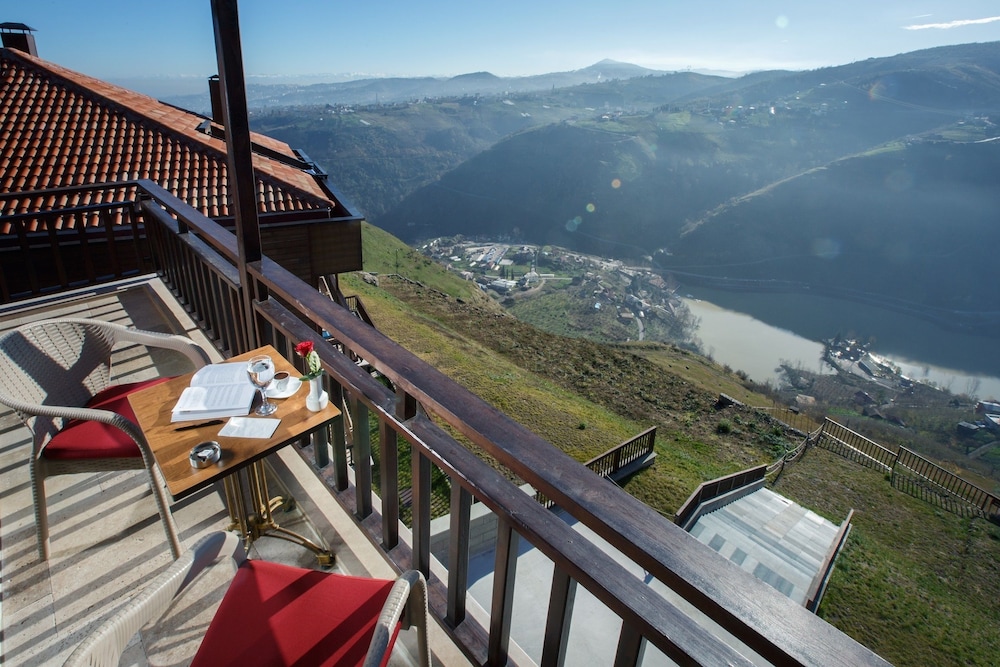 Sera Lake Resort in AKCAABAT