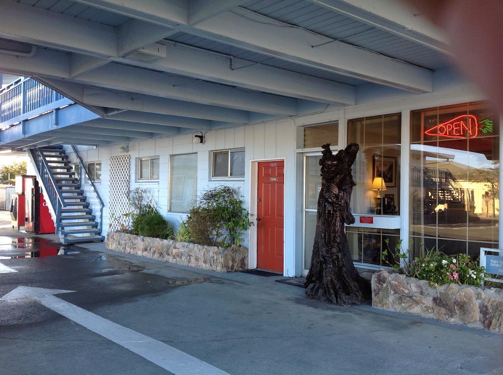 Redwood Inn in CRESCENT CITY - CA