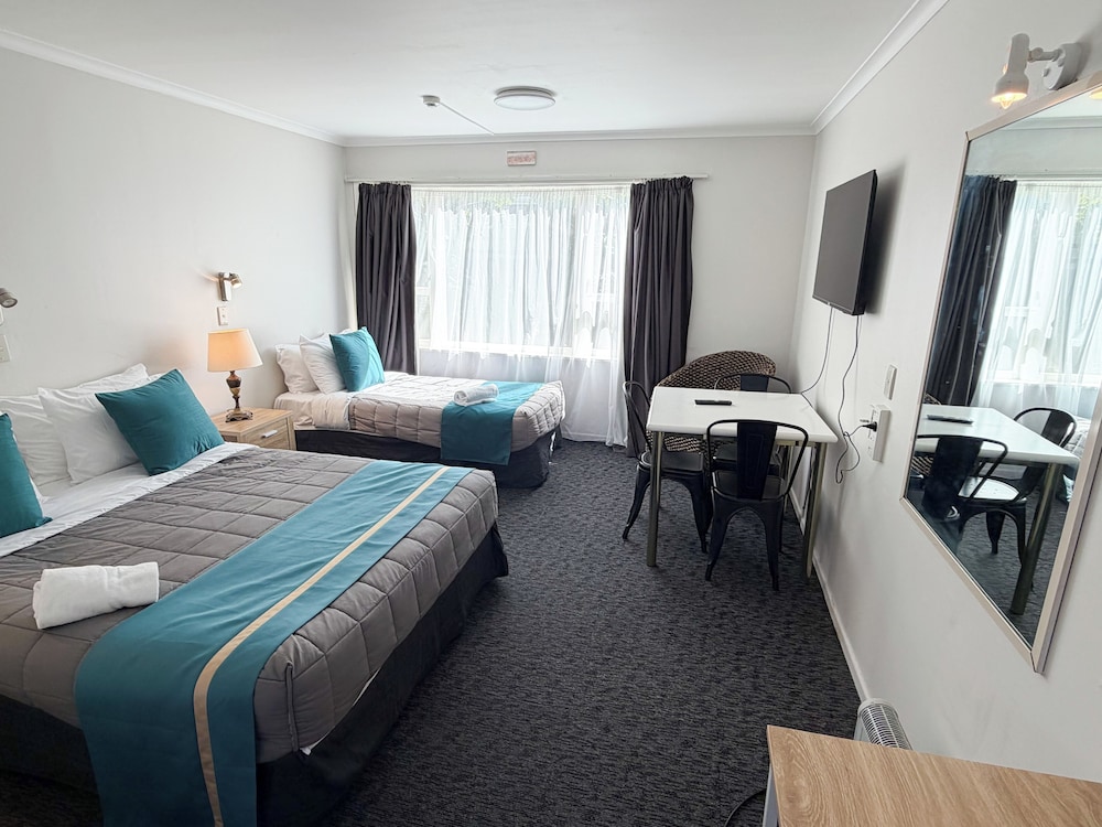 STANDARD, TWIN BEDS