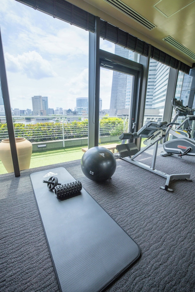 The Yokohama Bay Hotel Tokyu 25/48