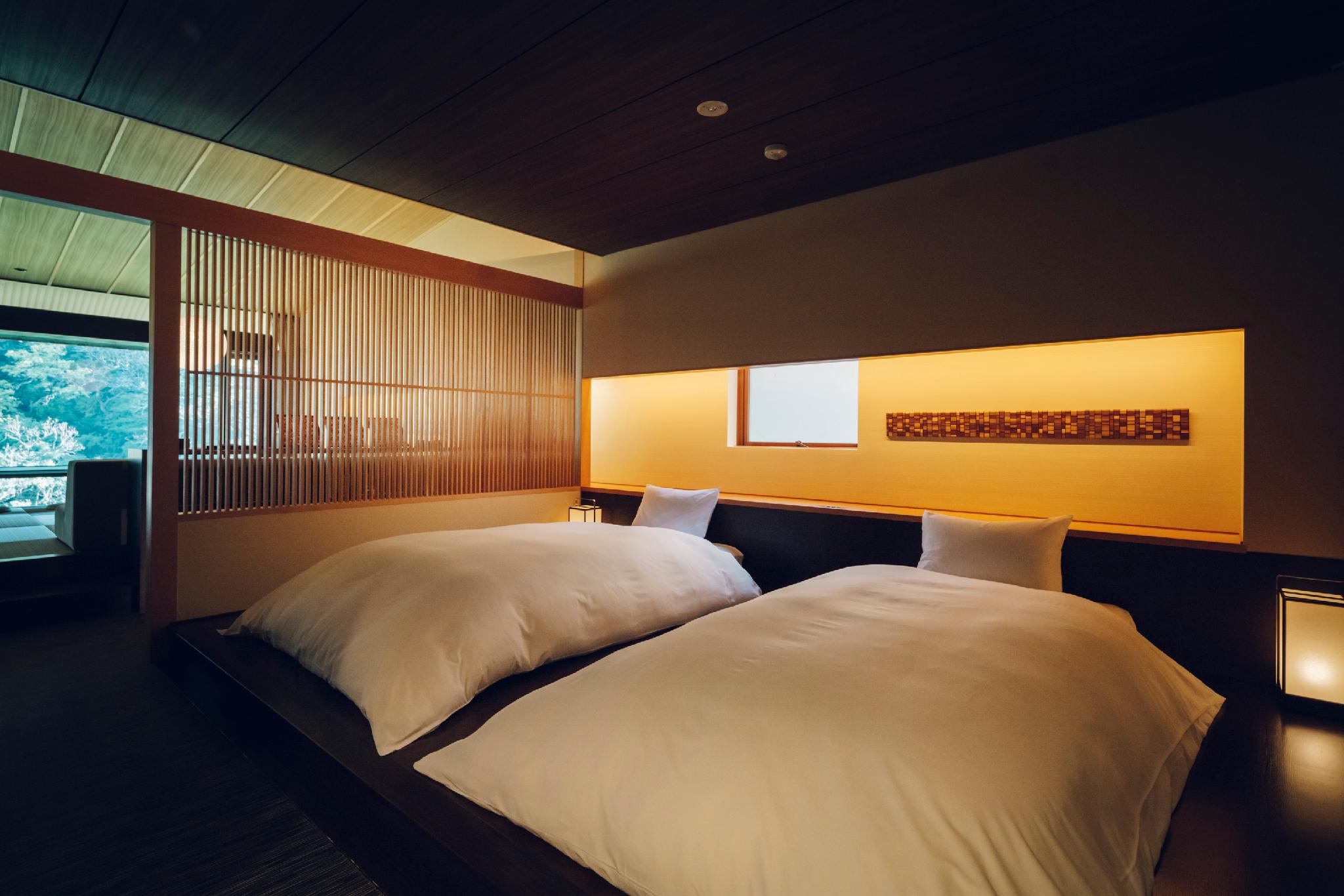 Japanese, 3 Beds, River View