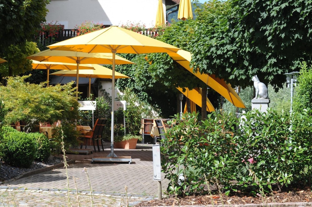 Ringhotel Goldener Knopf 35/48