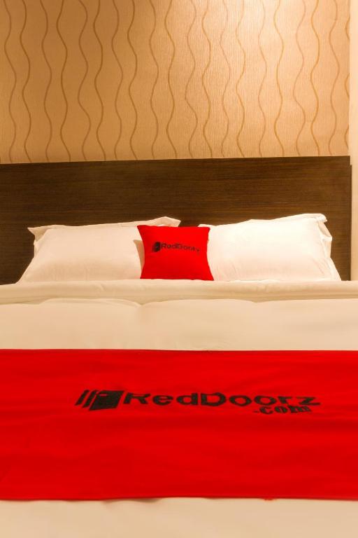 Reddoorz Plus @ Dipatiukur 20/34