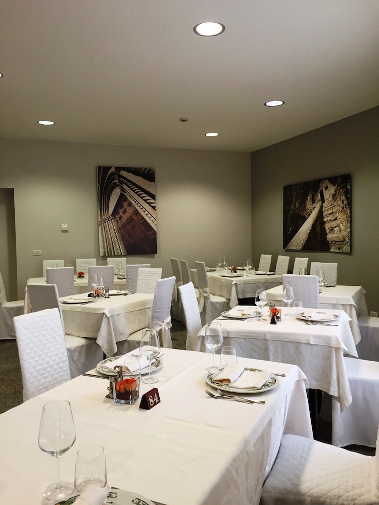 Hotel Delle Rose 39/45