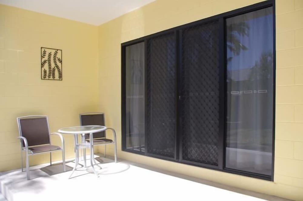 SKY VIEW UNITS 23/29