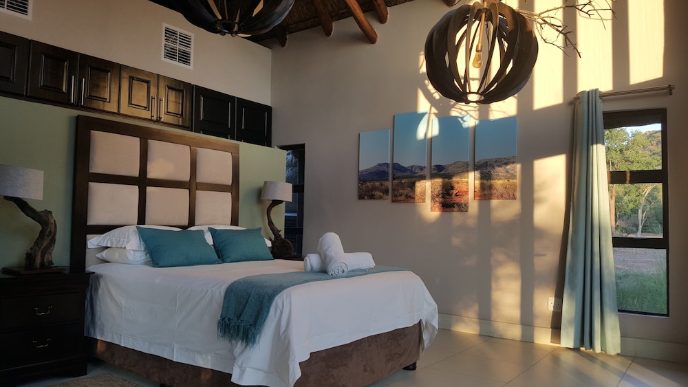 Morokolo Safari Lodge 54/82